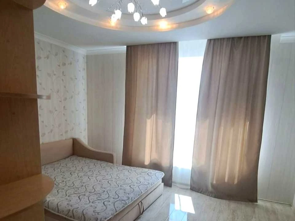 Apartment. Lesi Ukrainy, Lesi Ukrainy st.