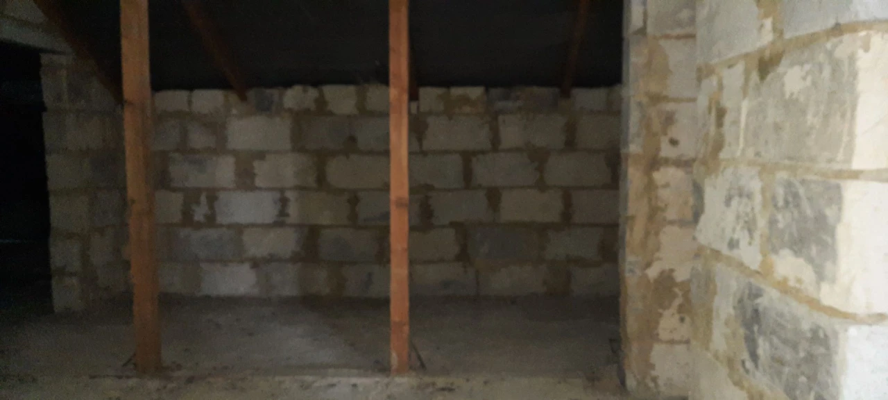 For Sale: 3-bedroom apartment