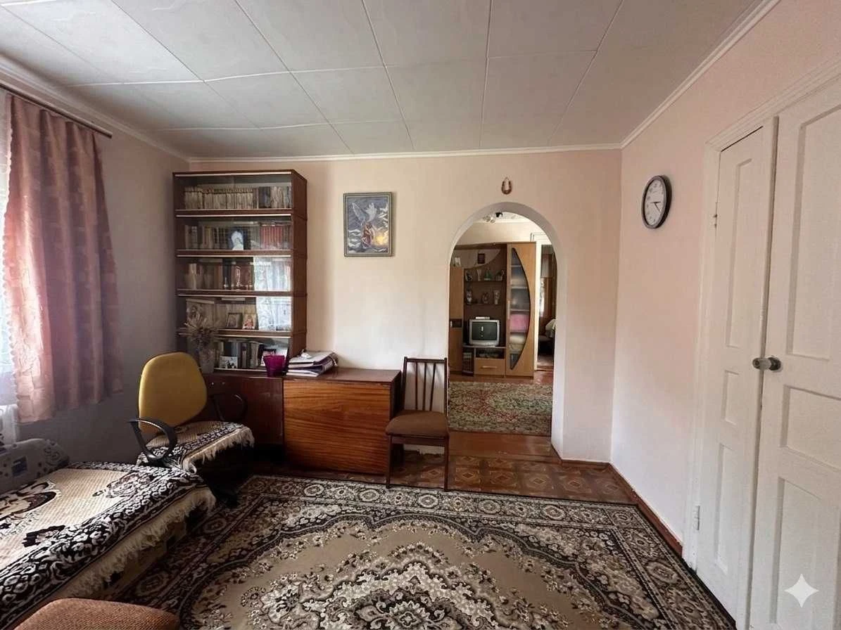 3-room apartment for sale in Kozyn