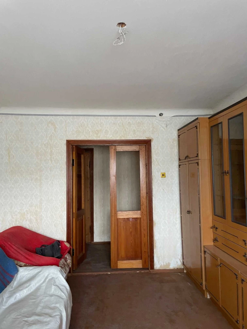 For Sale: 2-bedroom apartment in village of Kozyn, Podilskaya Street