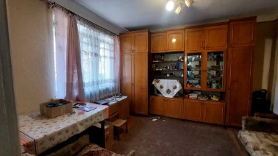 Продам 2-кімнатну квартиру. Вул.Гоголя,9.