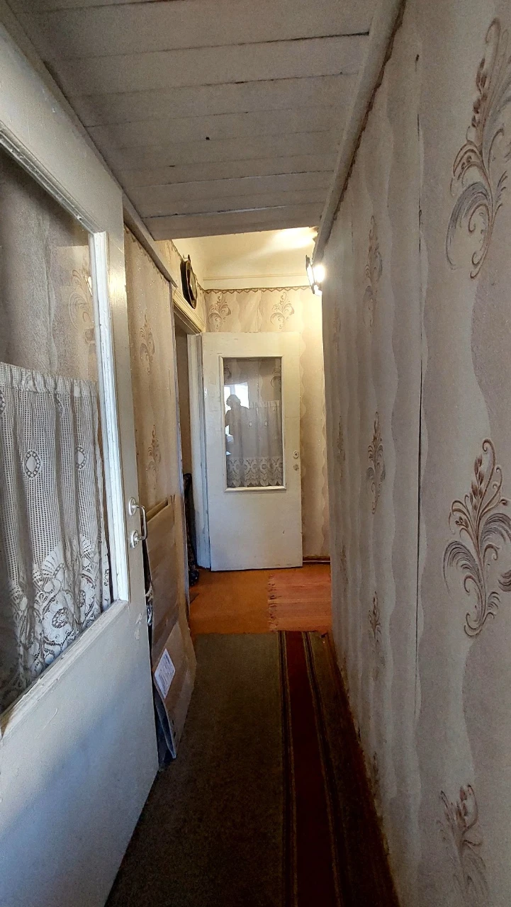 Продам 2-кімнатну квартиру. Вул.Гоголя,9.