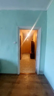 Продам 2-кімнатну квартиру. Вул.Дачна,32.
