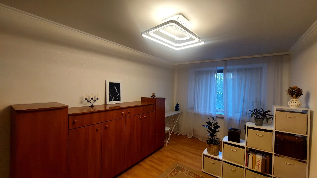 Продам 3-кімнатну квартиру. Вул.Вірменська,13.