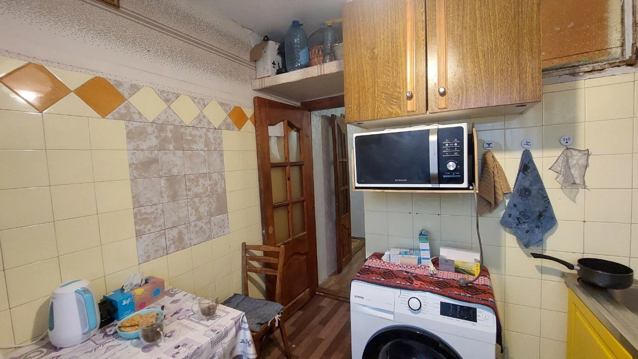Продається 2-кімнатна квартира. вул. Стависька, 33.