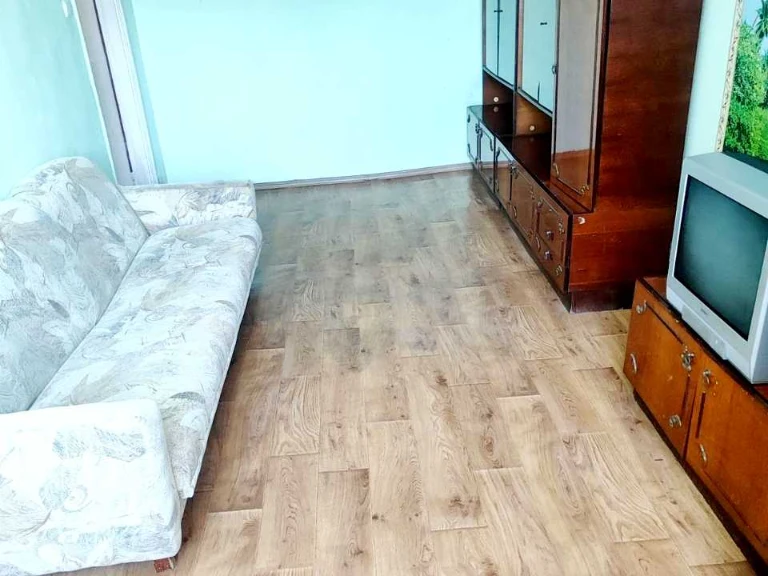 Apartment. Mohyliv-Podilsky, Independence Avenue