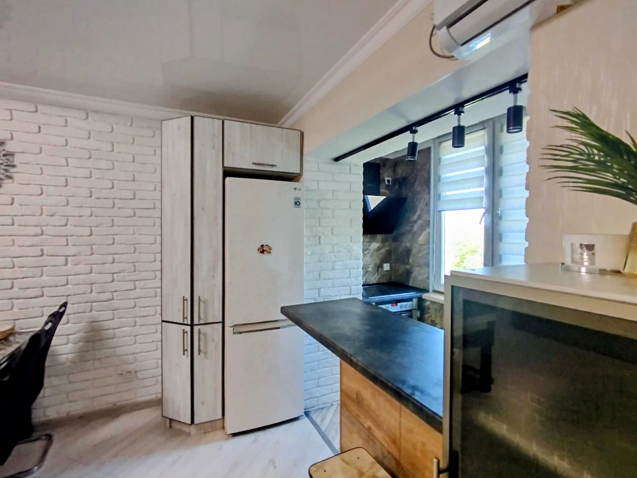 2-room apartment for sale on Armenian Street