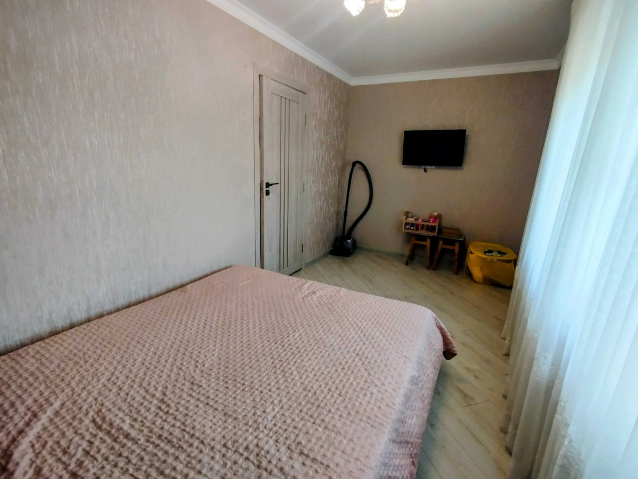 2-room apartment for sale on Armenian Street