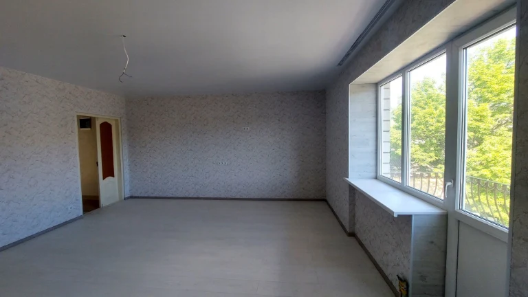 For Sale: 2-bedroom apartment. Kyivska St., 6a.