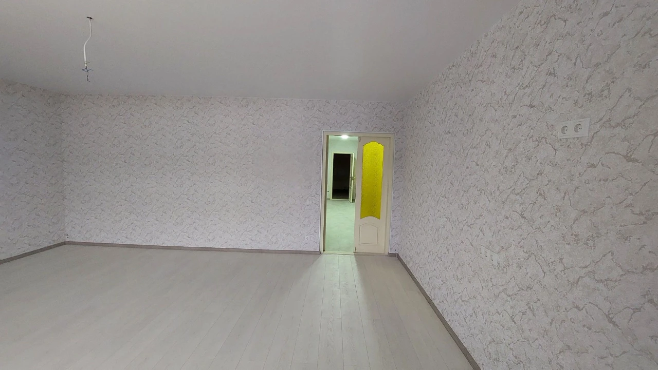 For Sale: 2-bedroom apartment. Kyivska St., 6a.