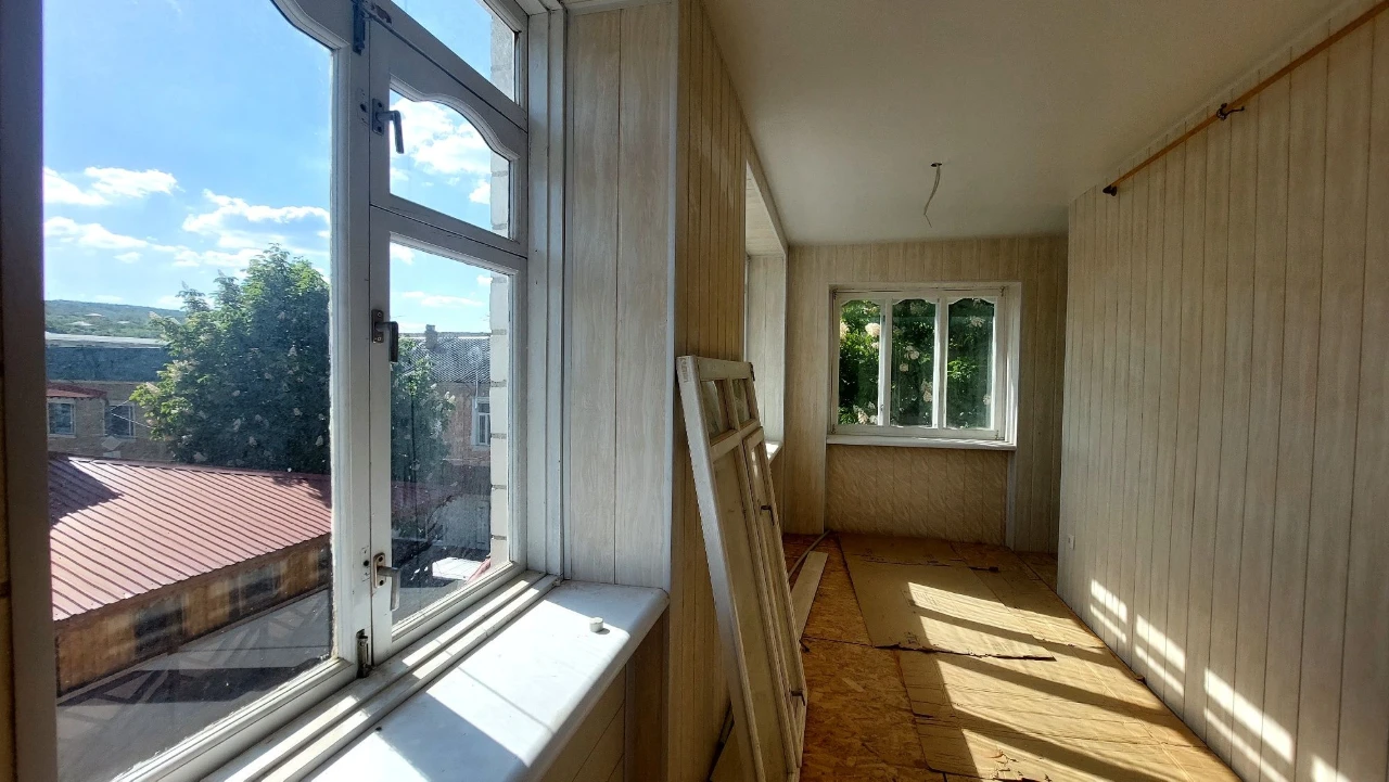 For Sale: 2-bedroom apartment. Kyivska St., 6a.
