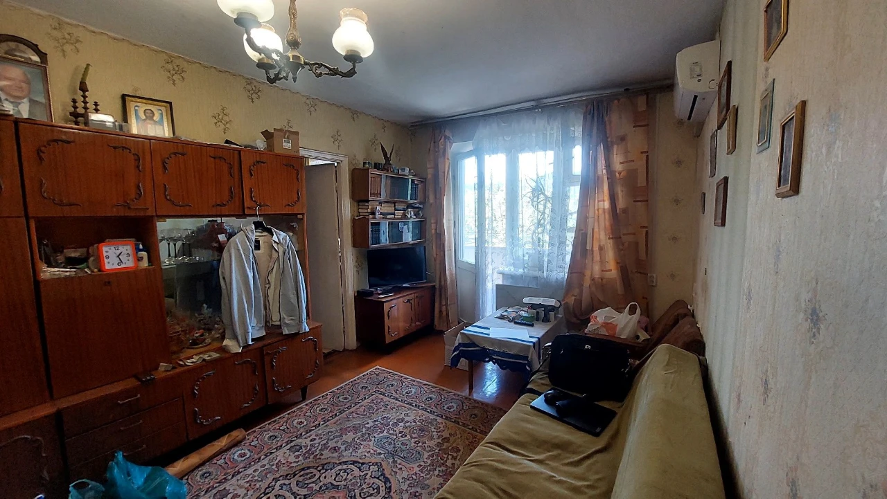 Продається 3-кімнатна квартира. вул. Стависька, 11.