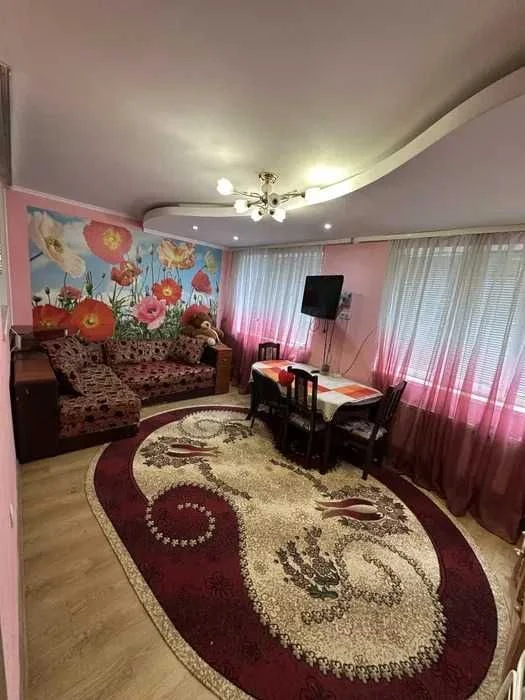 3-room apartment for sale in the city center + good
