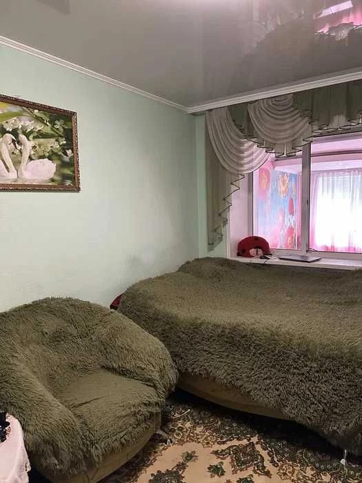 Продається 3-кімнатна квартира в самому центрі міста + гар