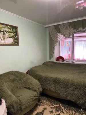 Продається 3-кімнатна квартира в самому центрі міста + гар