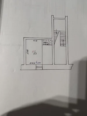 Продам 1-кімнатну квартиру. Вул.Київська,8.