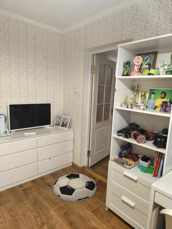Apartment for sale: 2 rooms in Nemirovo, near the school