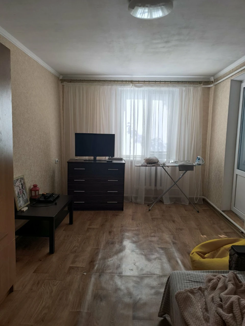 Apartment for sale: 2 rooms in Nemirovo, near the school