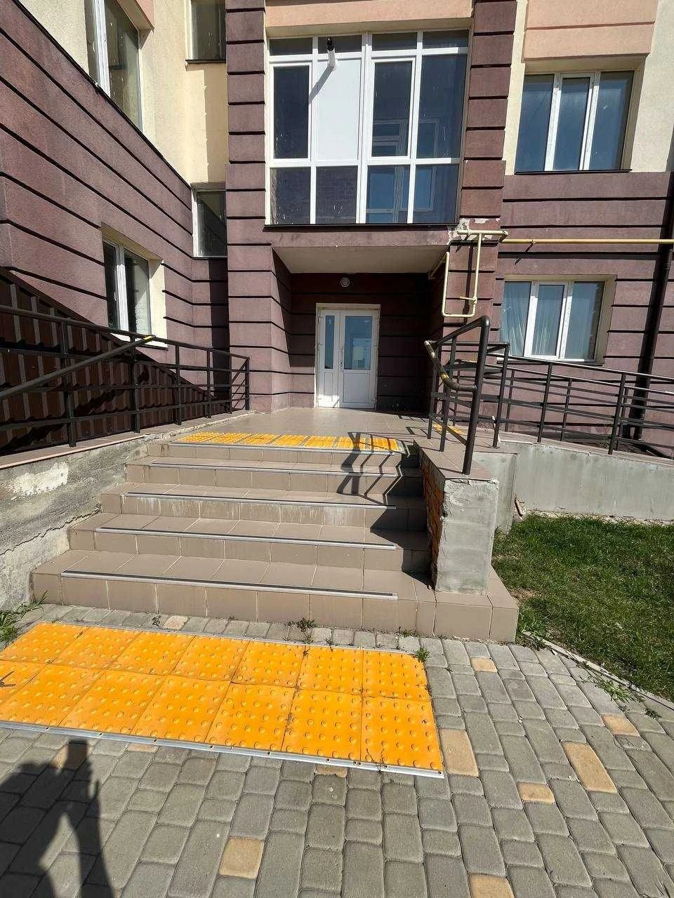 Продажа 3-комнатной квартиры в г. Тульчин, ул. Леонтовича