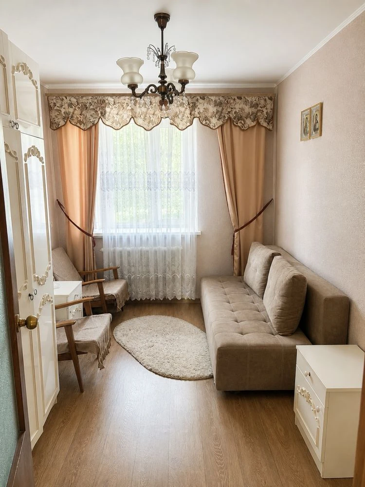 3-кімнатна квартира 71,3 м² з окремим входом, гаражем, влас