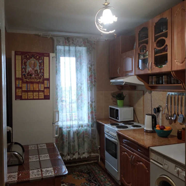 Продається 2-кімнатна квартира