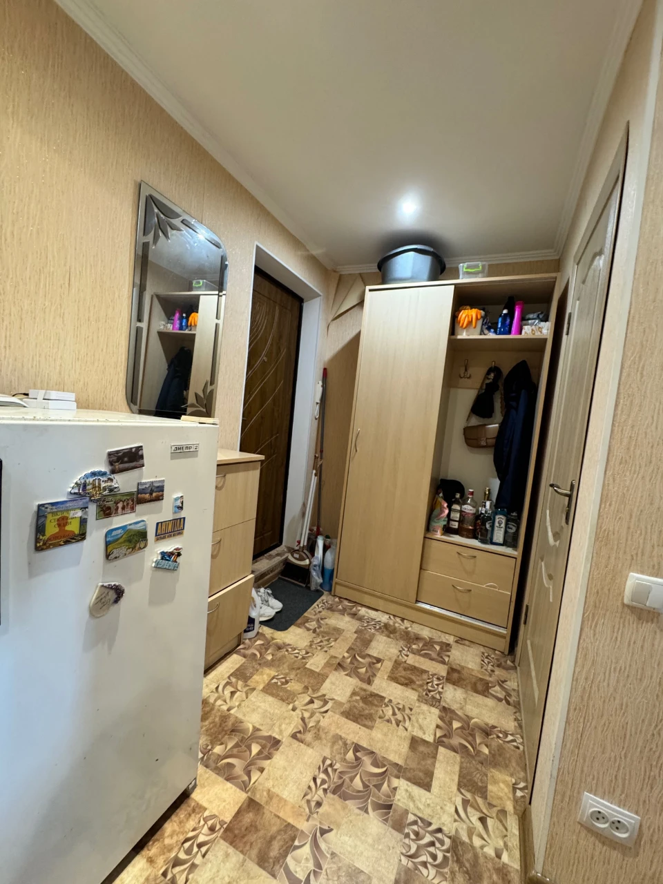For Sale: 1-Bedroom Apartment