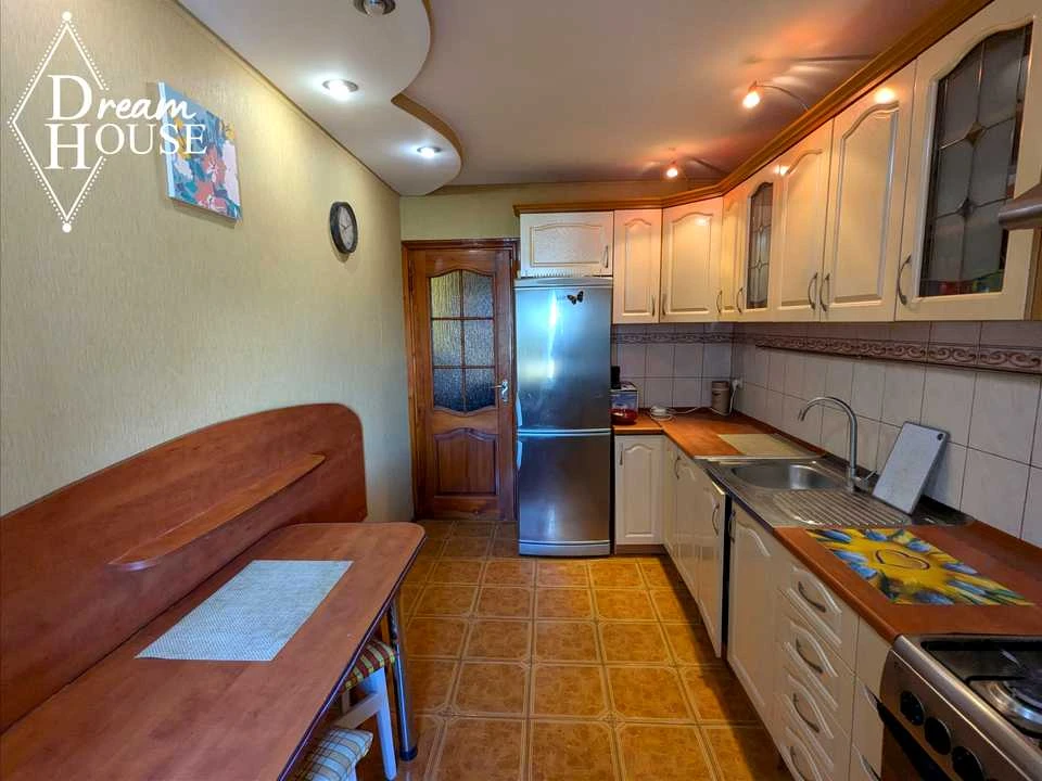 Apartment. Volodymyr, Volodymyr (Volodymyriv-Volynsky), Kovel