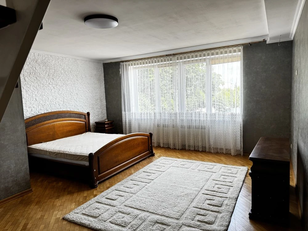 Продаж 4-х кімнатної квартири в м. Ківерці від власника.