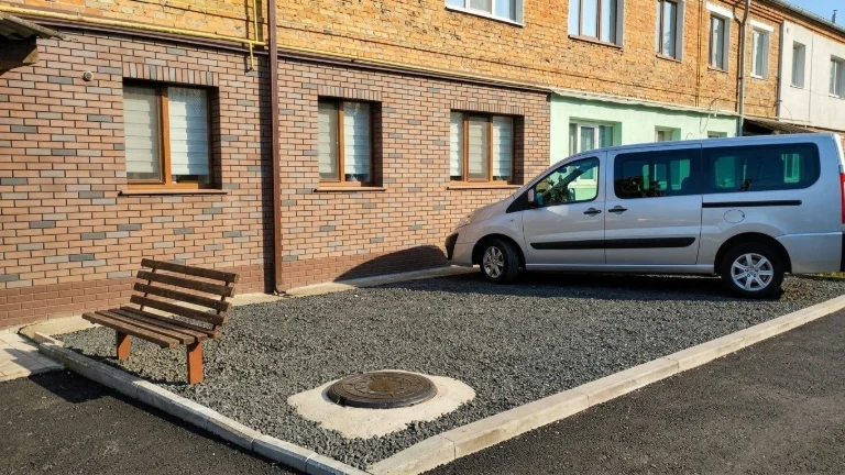 3-room apartment with renovation/Individual heating/2 floor