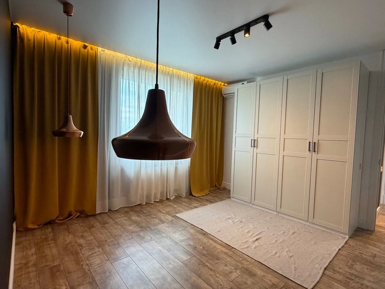3 кім квартира в житловій новобудові з якісним ремонтом