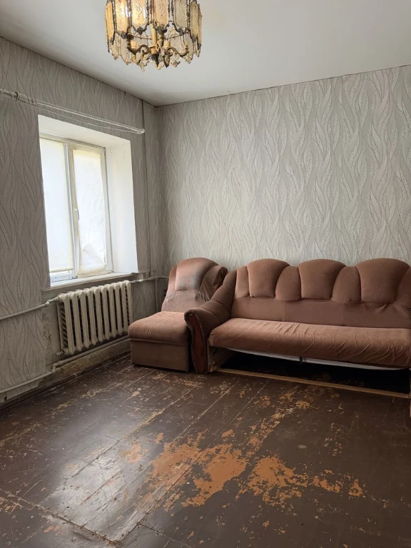 Sale of a 1-bedroom apartment in the city center