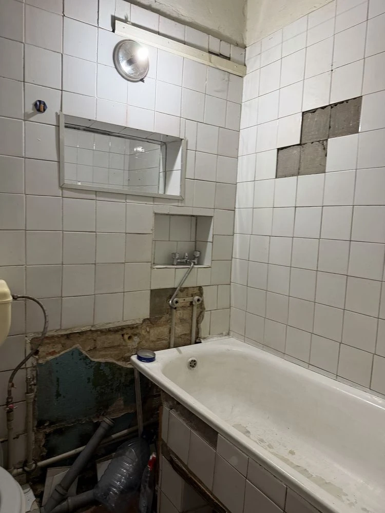Sale of a 1-bedroom apartment in the city center