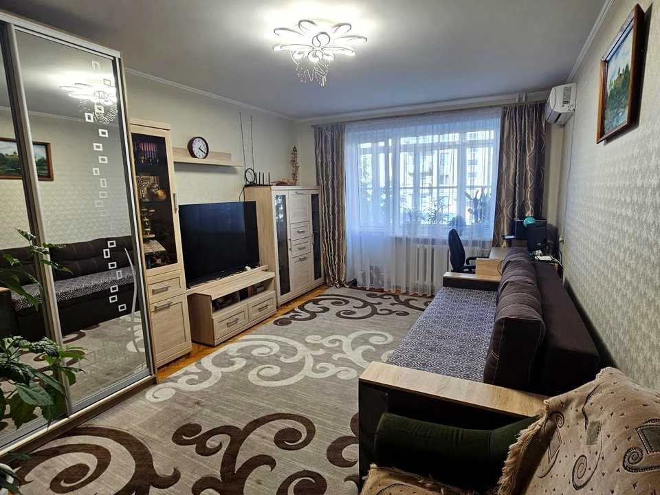 Apartment. Ivan Yushchuka Street (Timiryazeva), Koiv.
