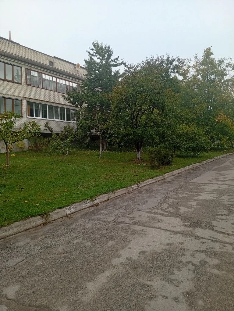 Квартира 133 м2, улучшенной планировки с гаражом под домом
