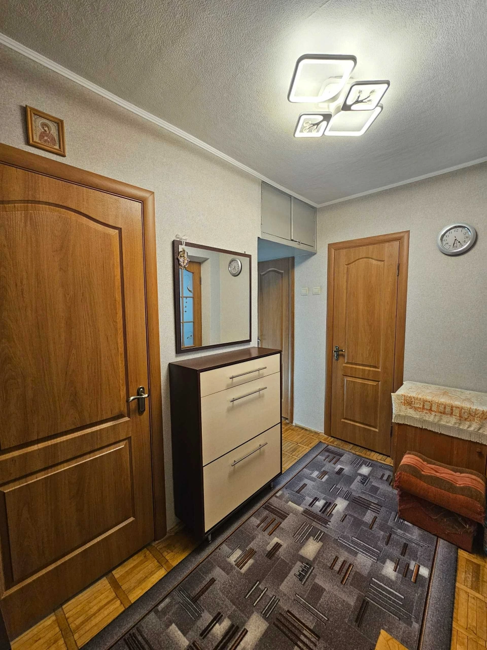 Продається 2-кімнатна квартира на 2 поверсі