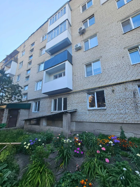 3-bedroom apartment for sale in the city center