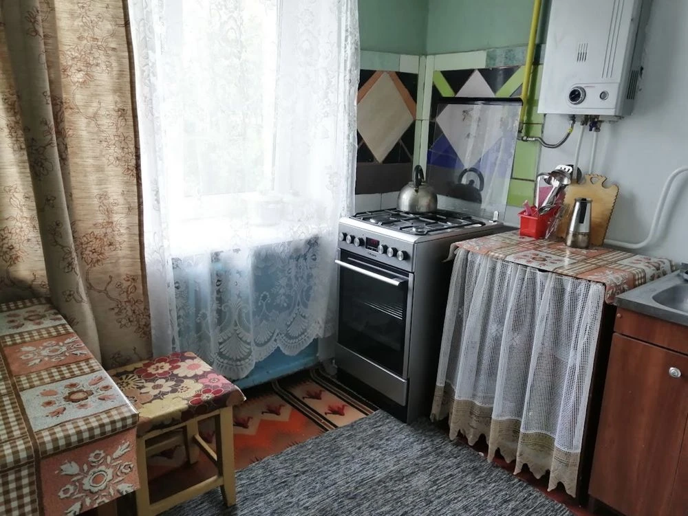 For sale: Two-room apartment. Good option for commercial use