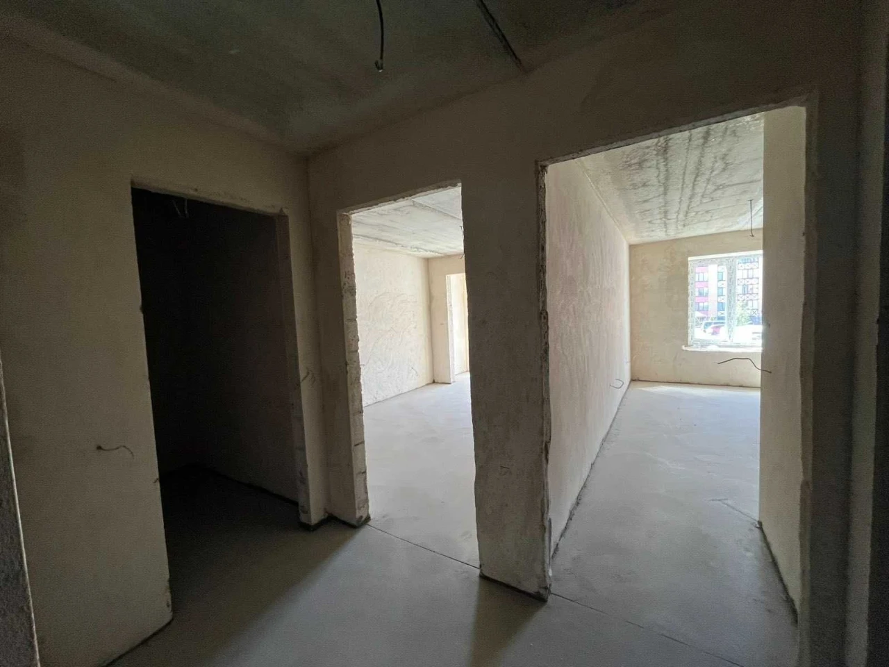 3-room apartment in a new building (sale possible under state program)