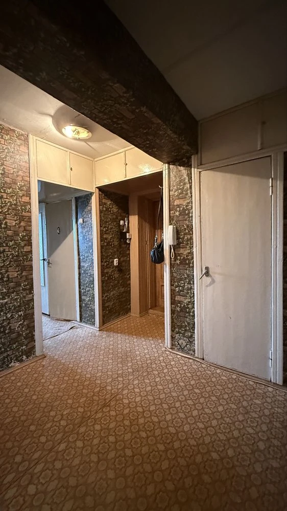 Sale of a 3-room apartment