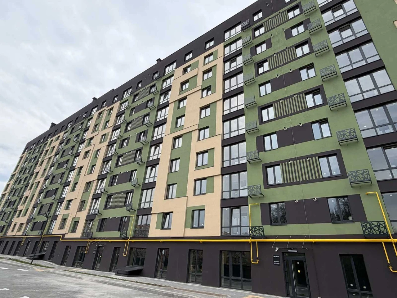 1 room apartment in new building (possible sale under state program