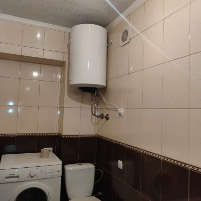 2 кімнатна квартира в гуртожитку