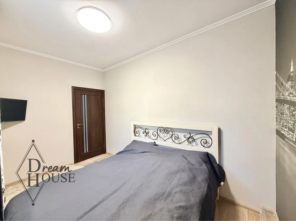Sale of a 2-room apartment