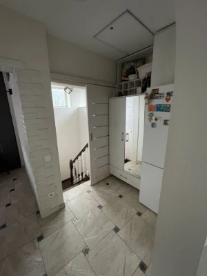 For sale, 2-bedroom apartment 57 sq m in the city center, Independence Street
