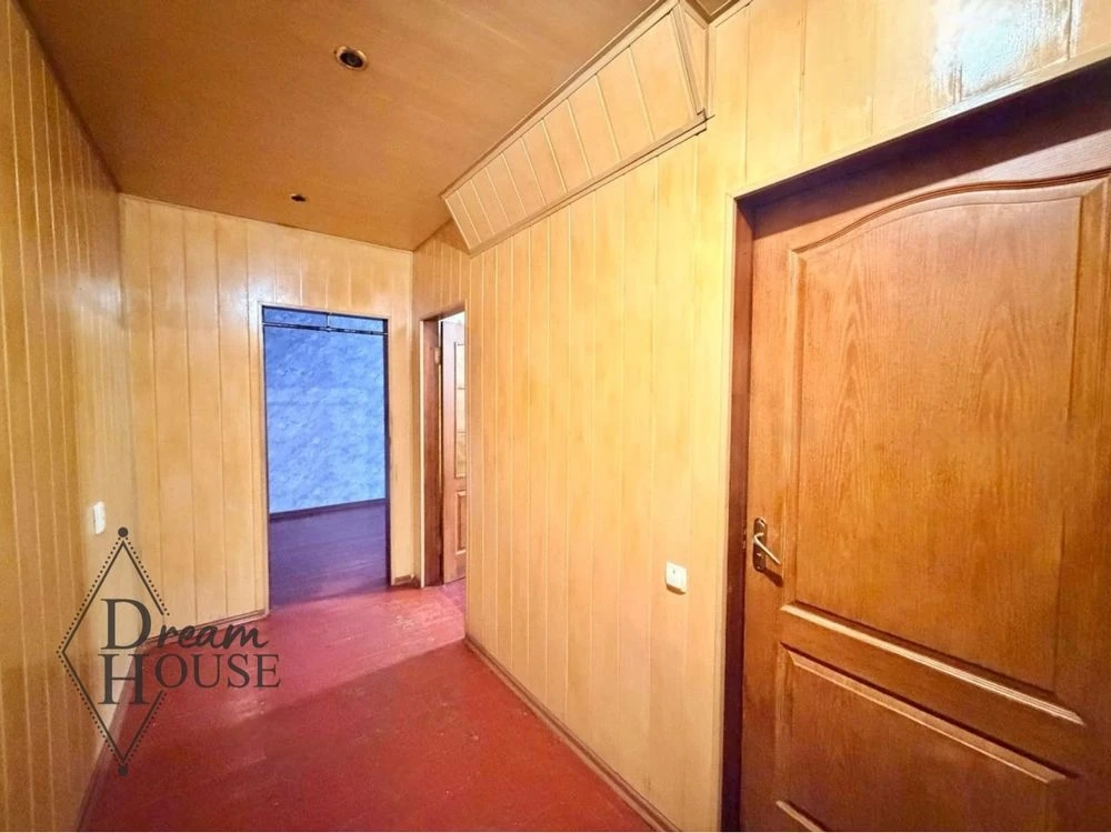 Sale of a 2-bedroom apartment