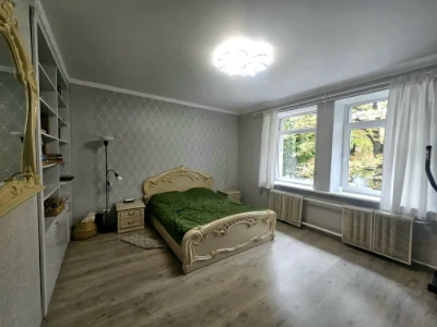 3-room apartment for sale, renovated, in the city center