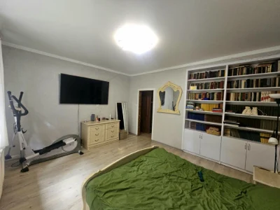 3-room apartment for sale, renovated, in the city center