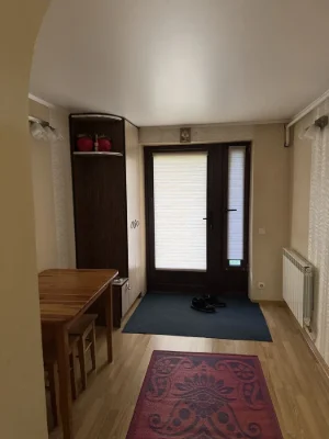 Sale of a 3-bedroom apartment in the center of Rzhyshe