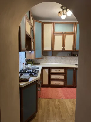 Sale of a 3-bedroom apartment in the center of Rzhyshe