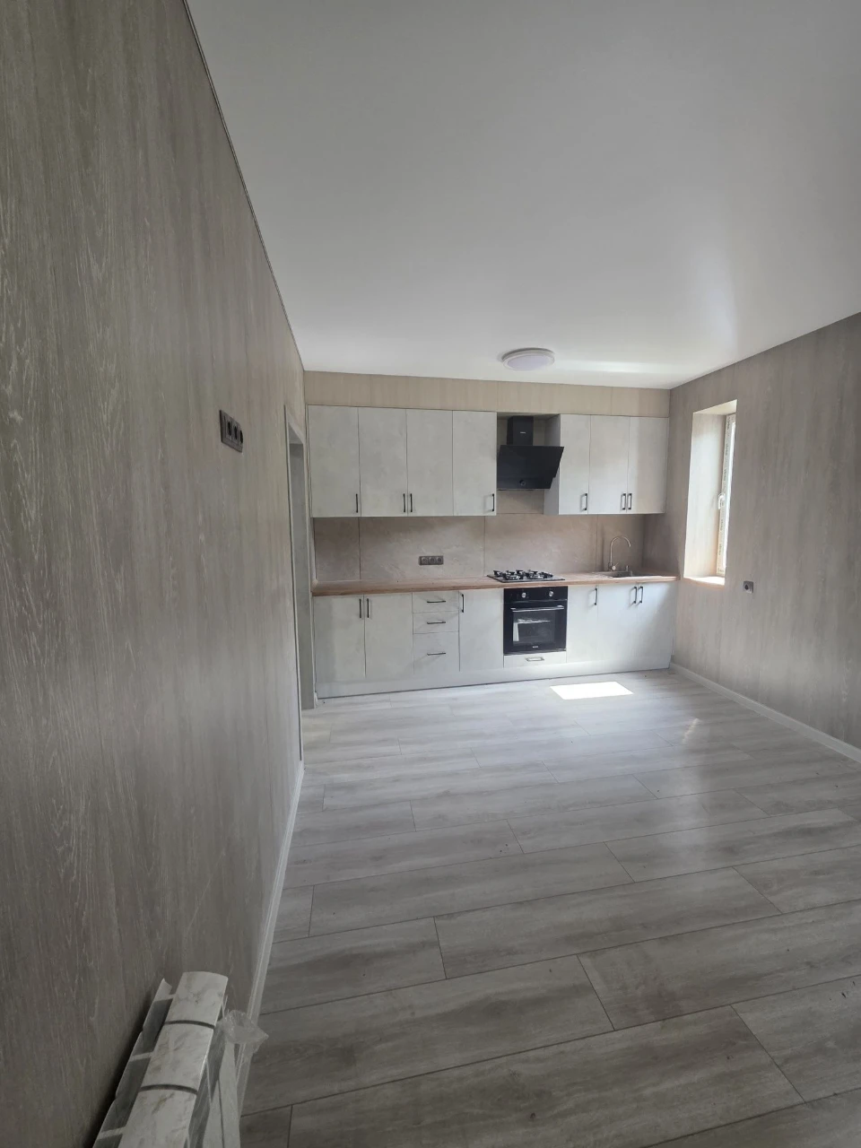 Selling a 3-Bedroom Apartment
