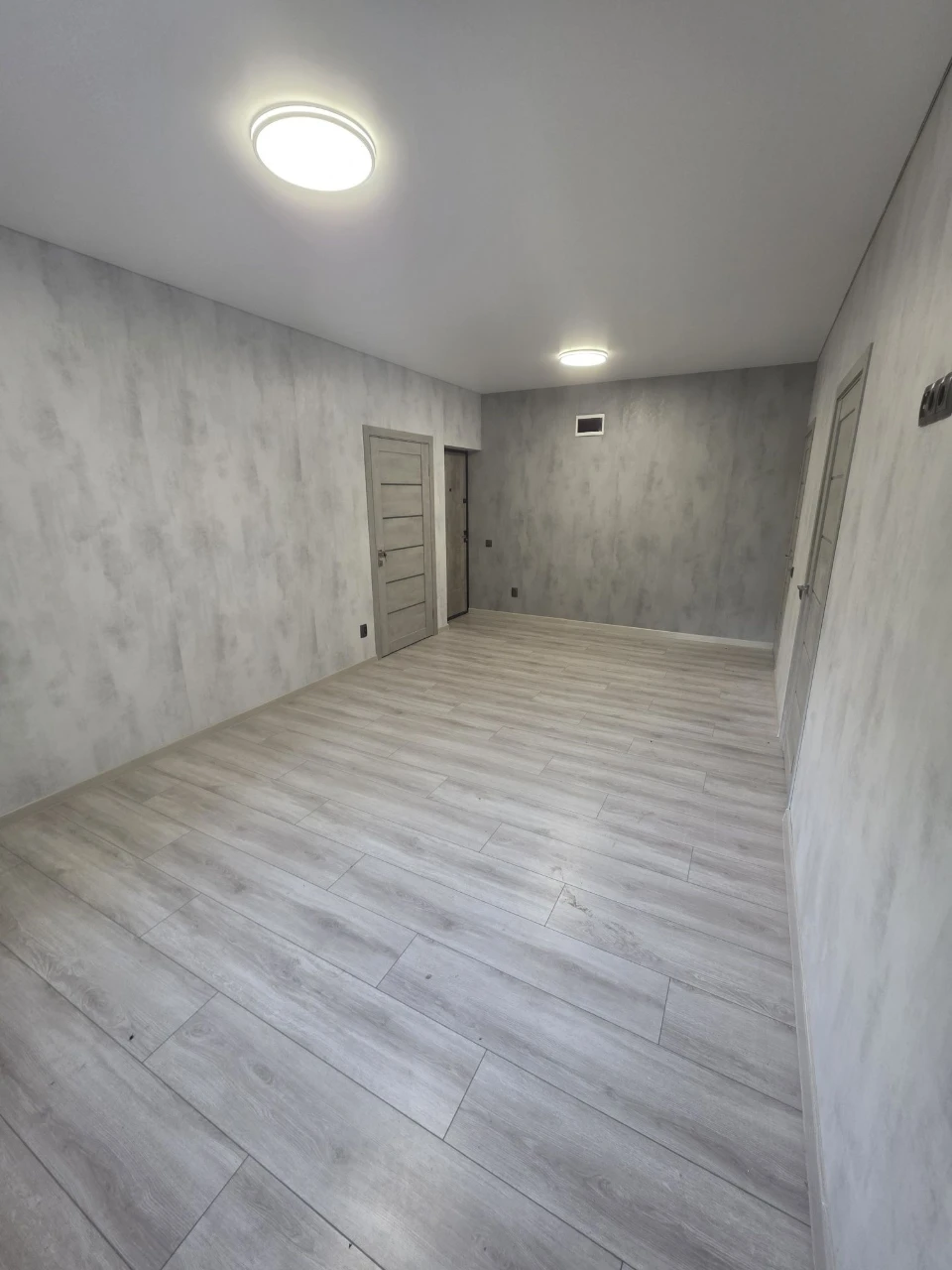 Selling a 3-Bedroom Apartment